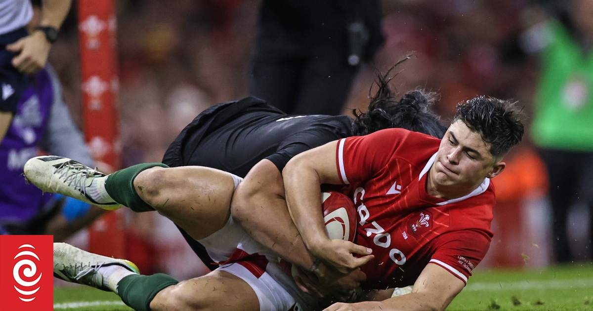 Louis Rees-Zammit: Former Wales rugby union wing joins Kansas City Chiefs - Vimarsana News