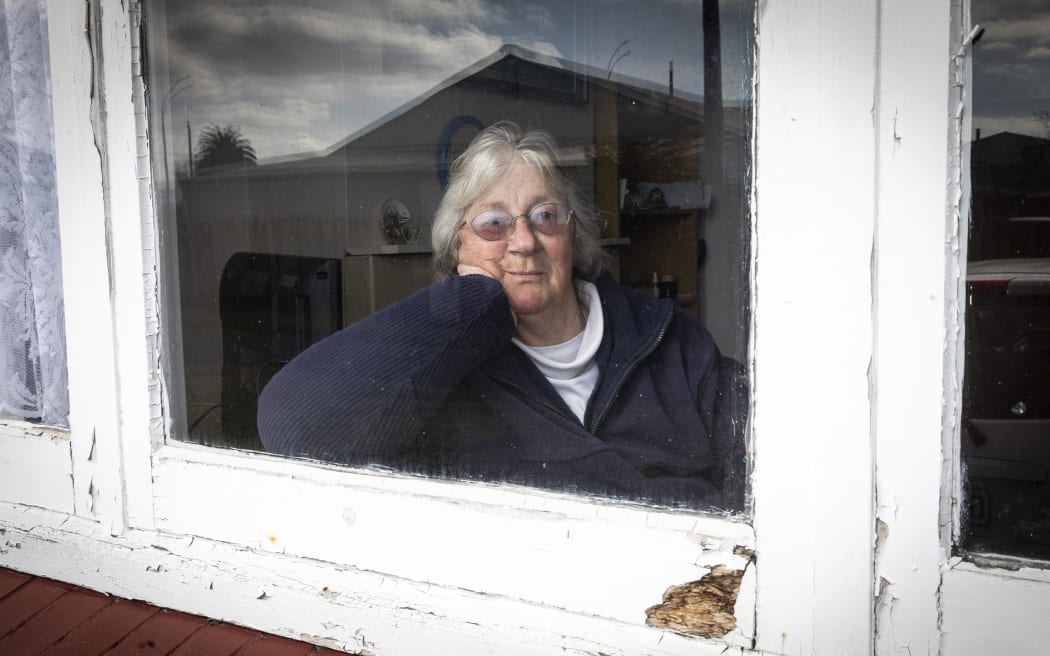 Rotorua pensioner Mary Smith lives at the council's Rawhiti Flats, where she has been waiting for a window replacement. Photo / Andrew Warner - single use