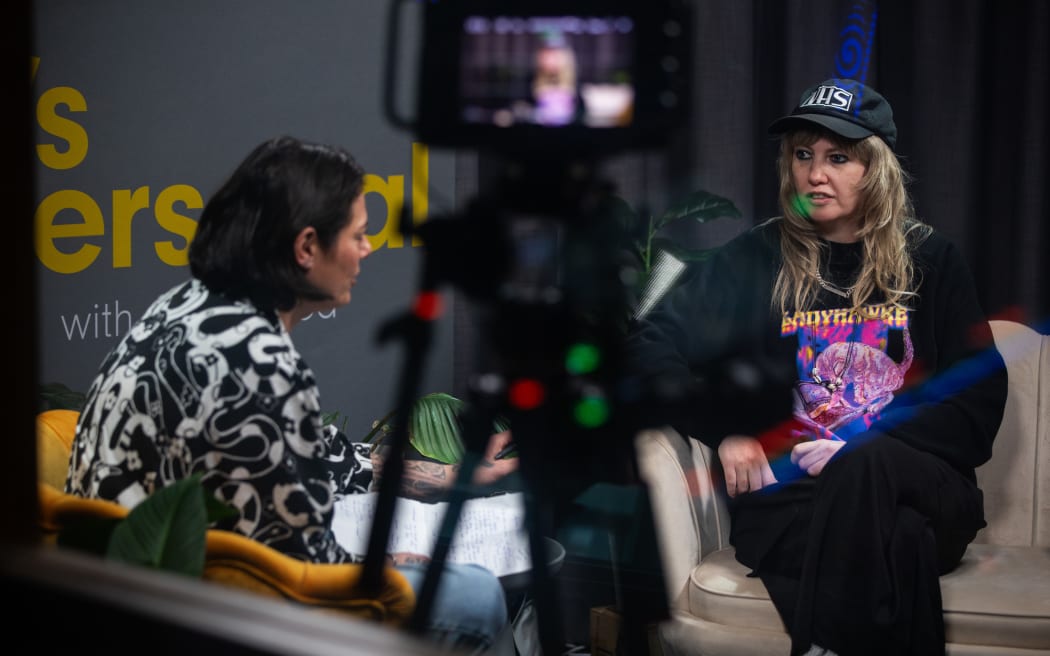 Musician Ladyhawke, aka Pip Brown,  joins Anika Moa in studio for season two of It's Personal.