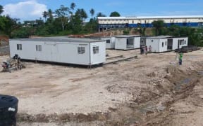West Lorengau centre under construction in front of Hillside Haus, 24-11-17