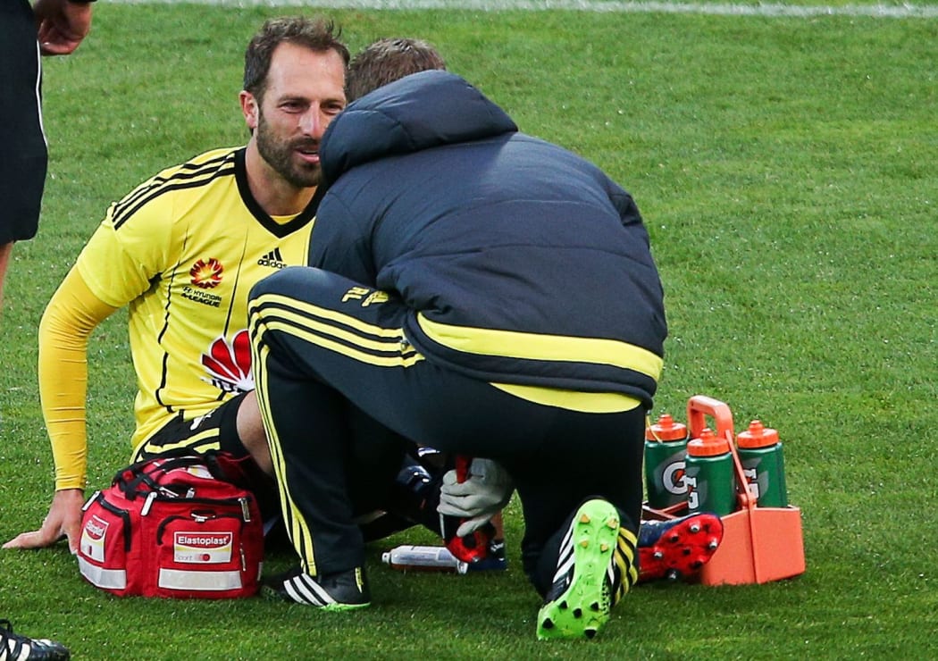 Phoenix skipper Andrew Durante gets treatment for his injured calf.