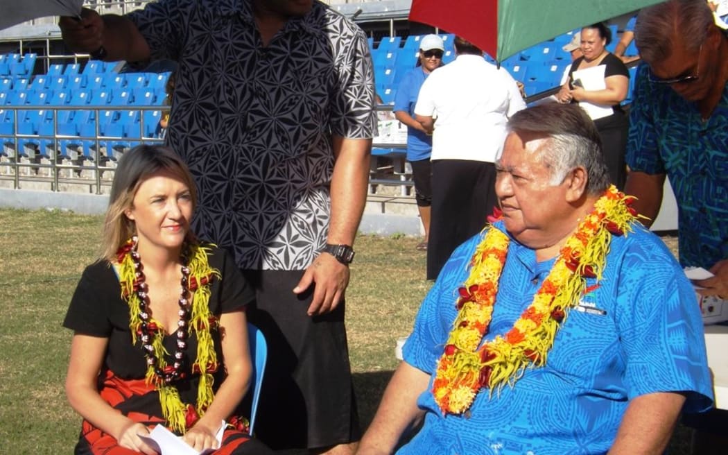 New Zealand's Defense Minister, Nikki Kaye (L) and Samoa's Prime Minister, Tuilaepa Sailele Malielegaoi.