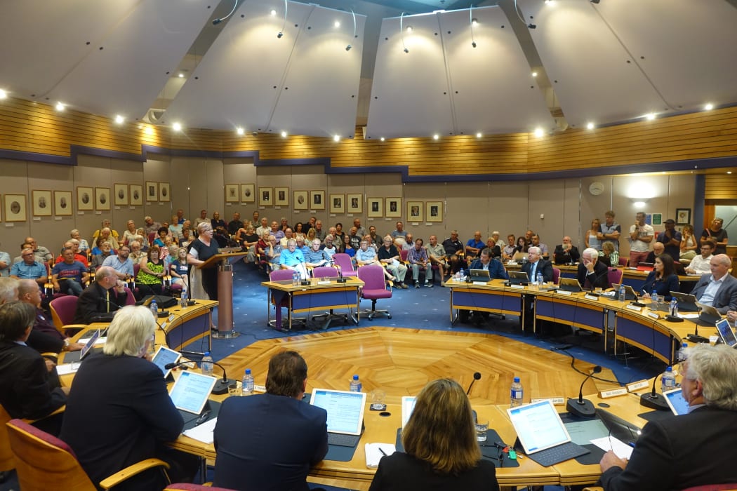Many residents gathered at the New Plymouth District Council meeting to have their say over the golf club's potential demise.