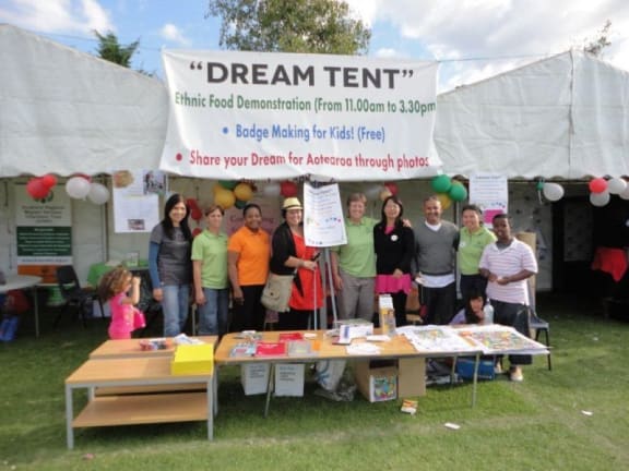 4qi0695 gallery image 6719