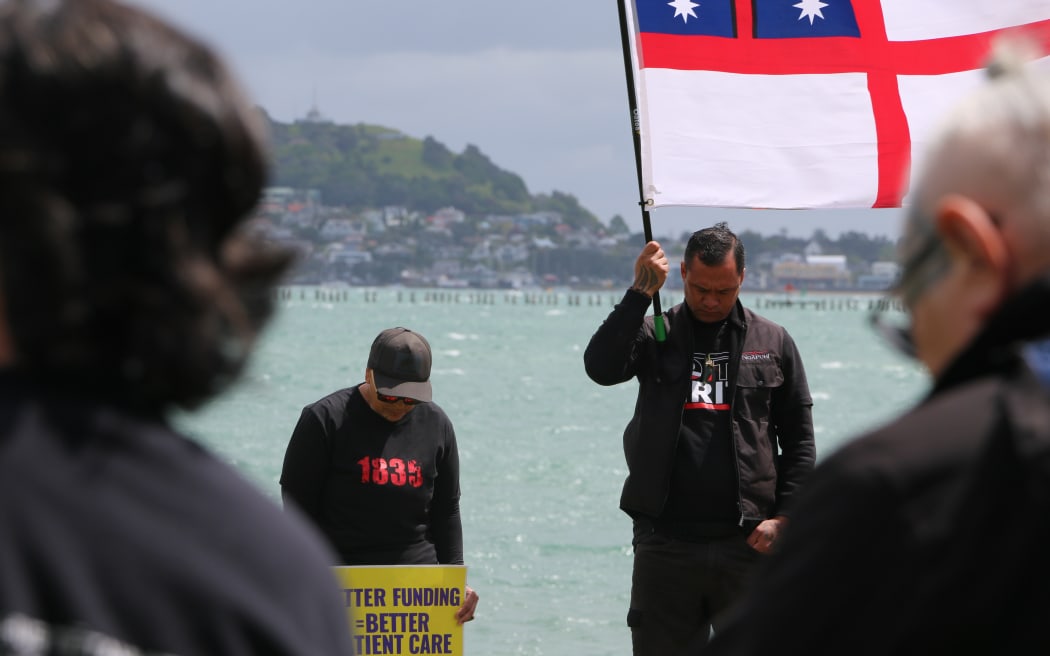 Hundreds gathered in Tāmaki Makaurau for Rā Whakamana, to hīkoi from Okahu Bay to the Port of Auckland, calling on the government to honour Te Tiriti and workers rights.