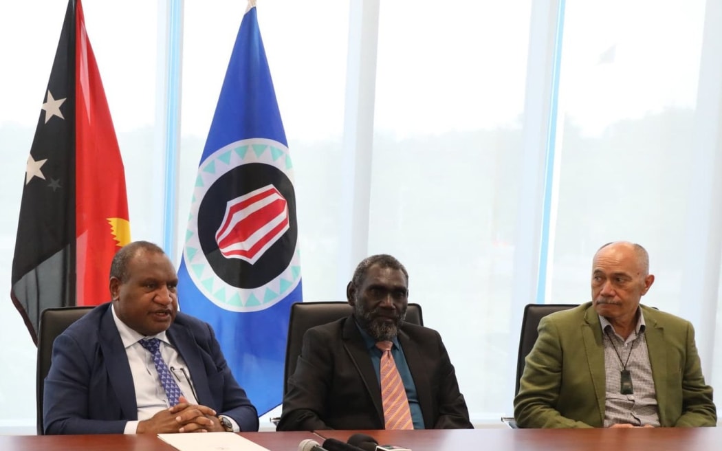 Former New Zealand governor general Sir Jerry Mateparae, right, with PNG Prime Minister James Marape, and Bougainville President Ishmael Toroama in Port Moresby. 3 October 2024