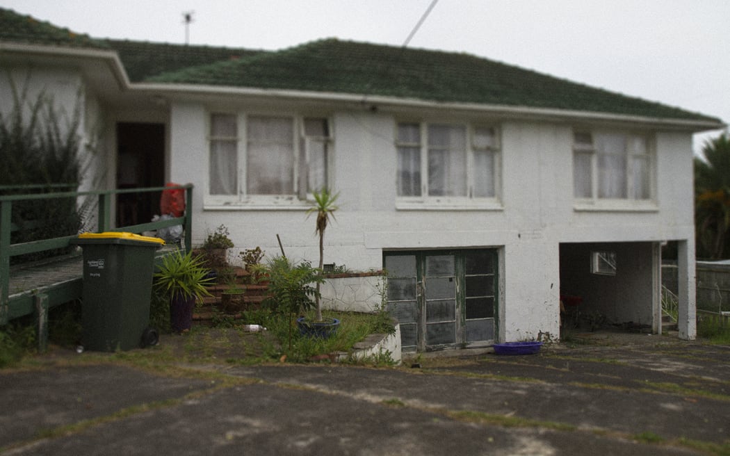 4104 Great North Rd.