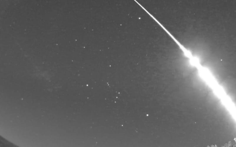 Watch the skies - Have your cameras captured a meteor? | RNZ