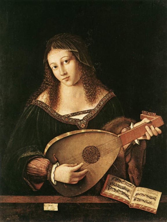Woman playing lute