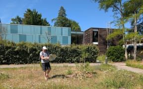 This handheld harmonic radar was developed at the University of Canterbury to track native insects.