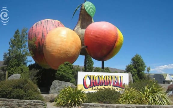 'Shit Towns of New Zealand' Facebook page creator gets death threats