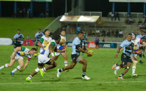 The Fijian Drua find some space.
