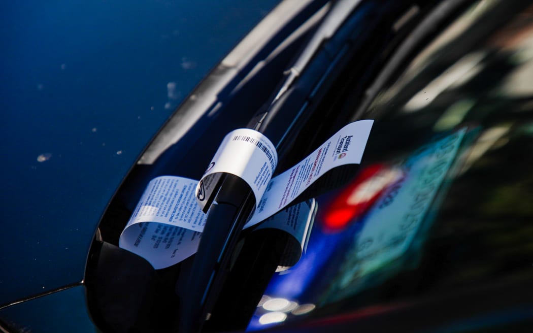 Body cams for parking officers are being trialed by Auckland Transport.