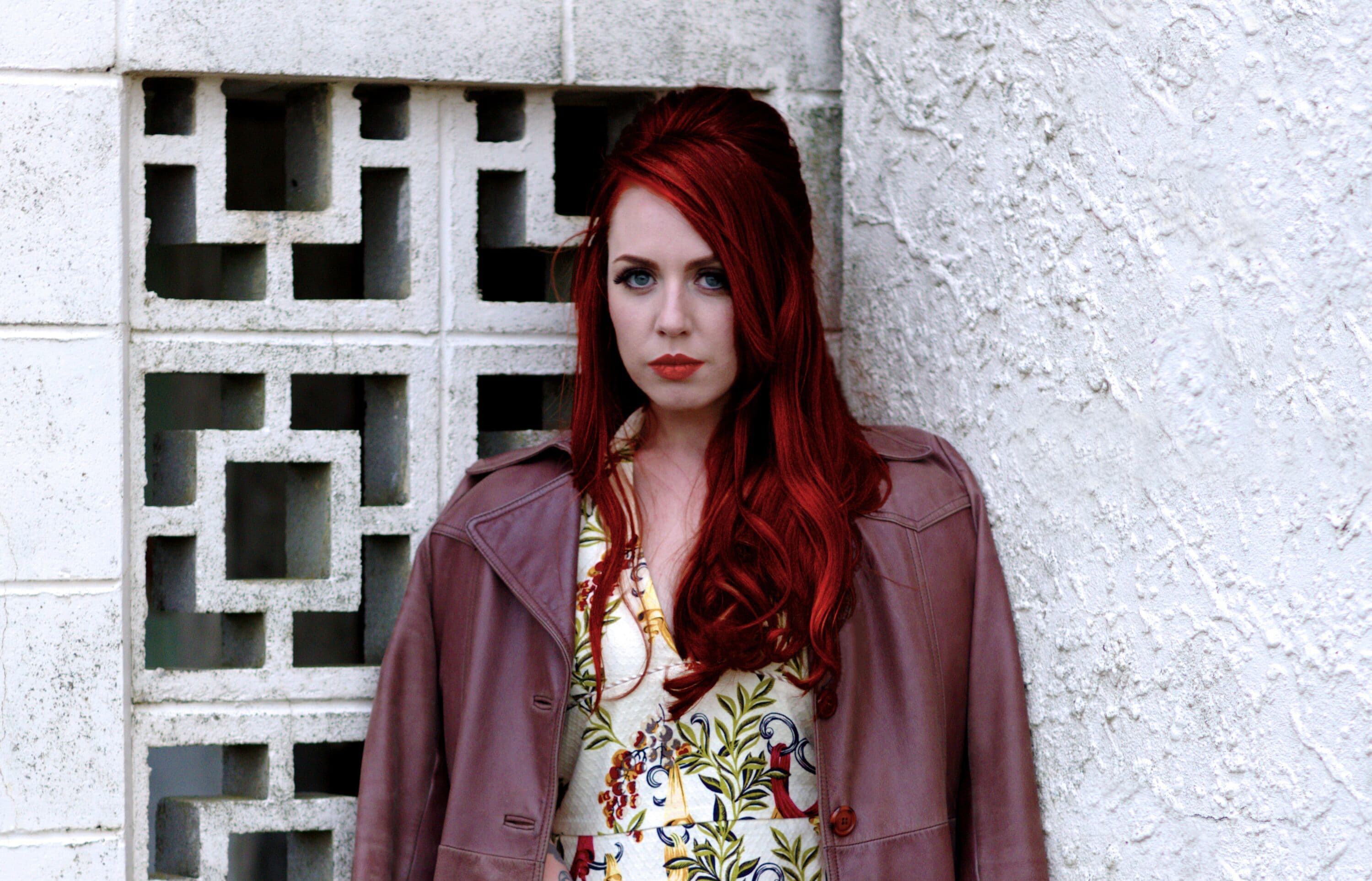 New Zealand country musician Kendall Elise has just released her debut album "Red Earth."