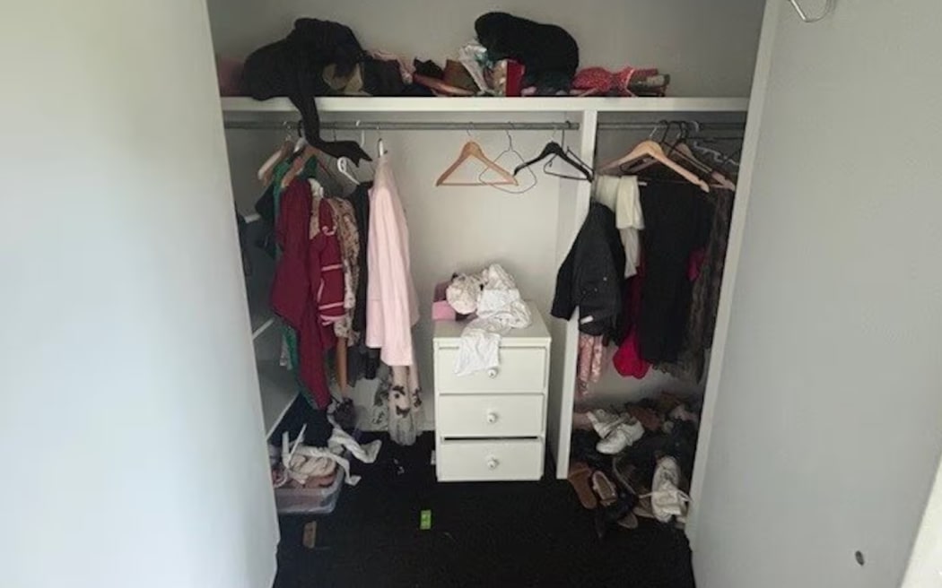 Landlord Fiona McLaren arrived at the vacated property to find items left in cupboards and rubbish on the lawn.