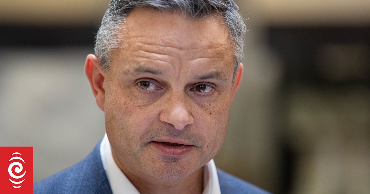 Green co-leader James Shaw came 'very close' to resigning as minister under Labour govt - Vimarsana News