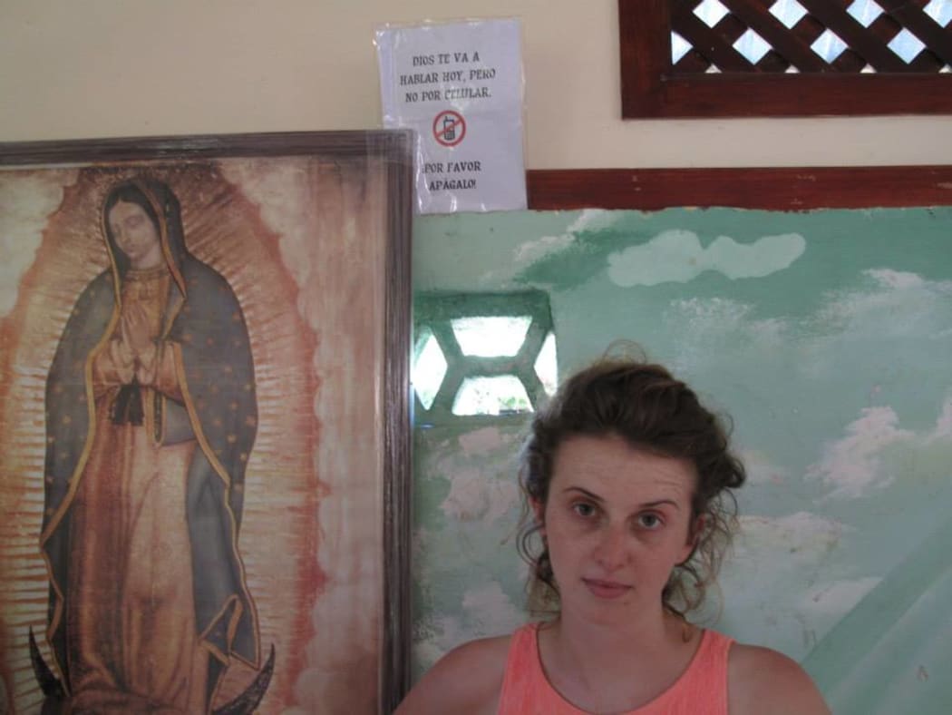 Hilary Beattie in Costa Rica: "Jesus is going to talk to you today, but not by cell phone – please turn it off"