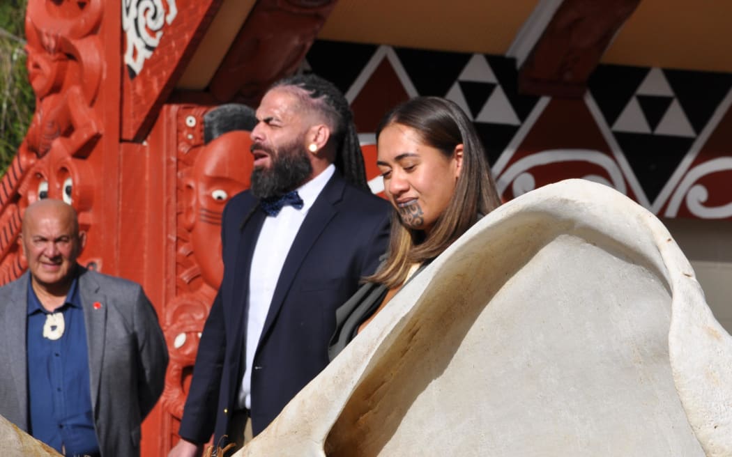 Te Arikinui Kuini Nga wai  hono i te po was visibly moved after being gifted the jawbone and teeth from a sperm whale, a gift originally intended for her grandmother.