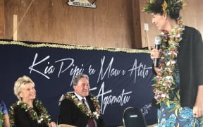 Winston Peters (centre) and Jacinda Ardern (right) in Niue.