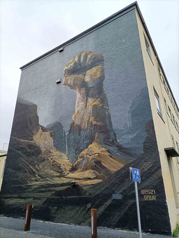 4lolxb7 street art jpg