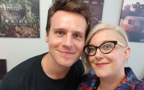 Jonathan Groff, Zoe George.