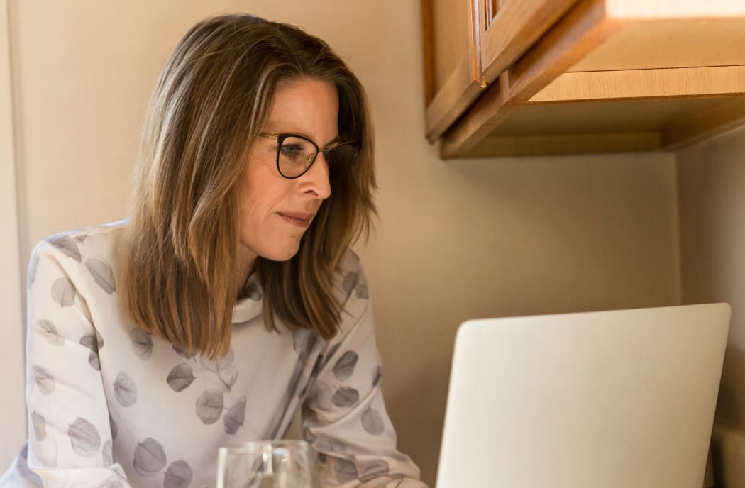 woman on laptop