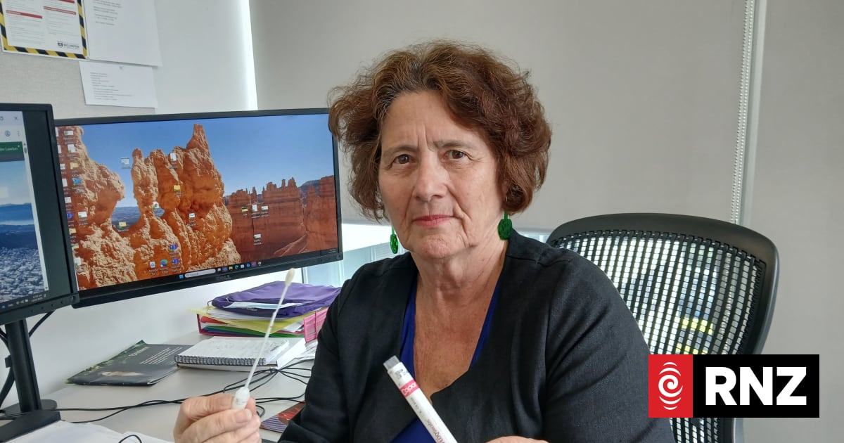 Almost one million missed cervical screening alerts 'a fail', says women's health advocate