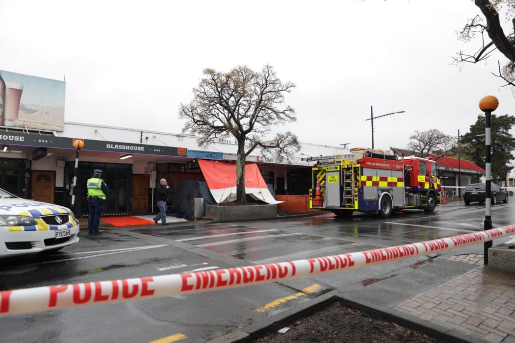 A police cordon on Main Street, Upper Hutt, where a man died on Wednesday evening, 4 September 2019.