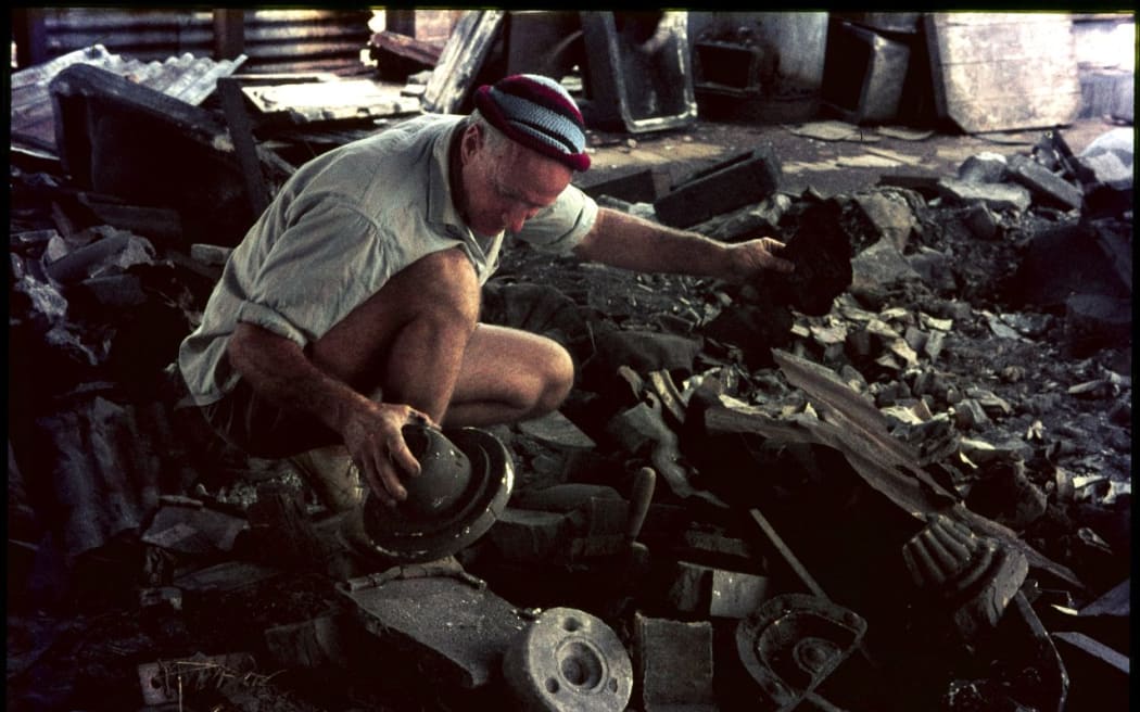 Demolition of Glenburn works, Avondale (Jack Diamond hunting for artefacts) c1969.