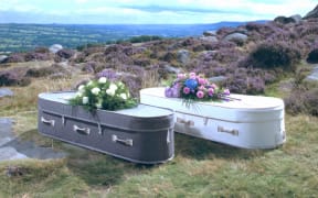 Wool caskets