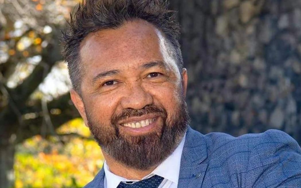 Charlie Brothers, from Ray White in Manukau City.