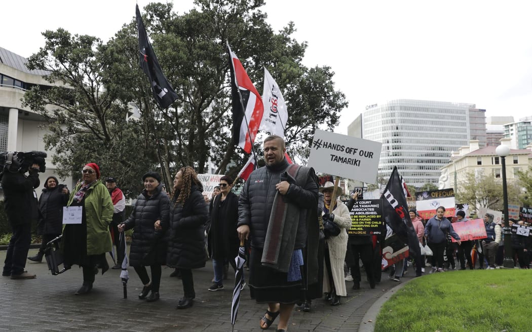 The march arrives at Parliament.