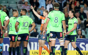 Tevita Nabura gets a red card.