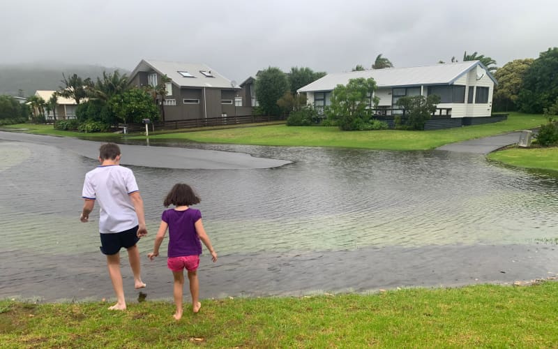Coromandel holiday weekend getaways ruined by floods, slips | RNZ