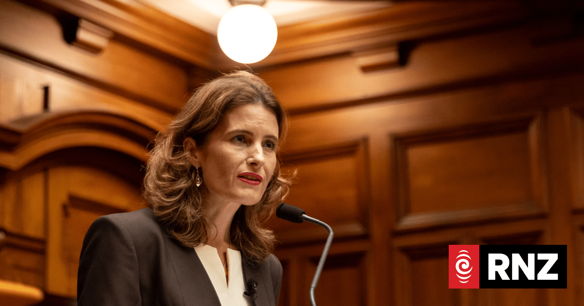 Government will announce new deal for additional fuel stock 