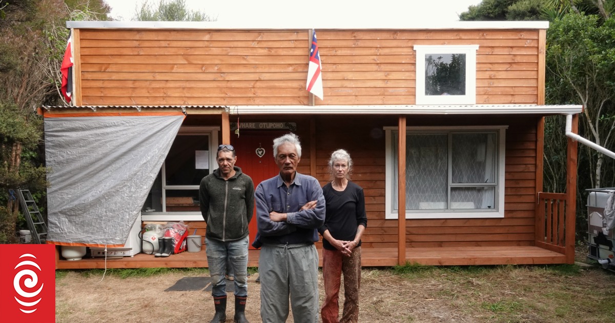 Northland kaumātua's vow to stay on Moturua Island: 'I have a job to do' - Vimarsana News