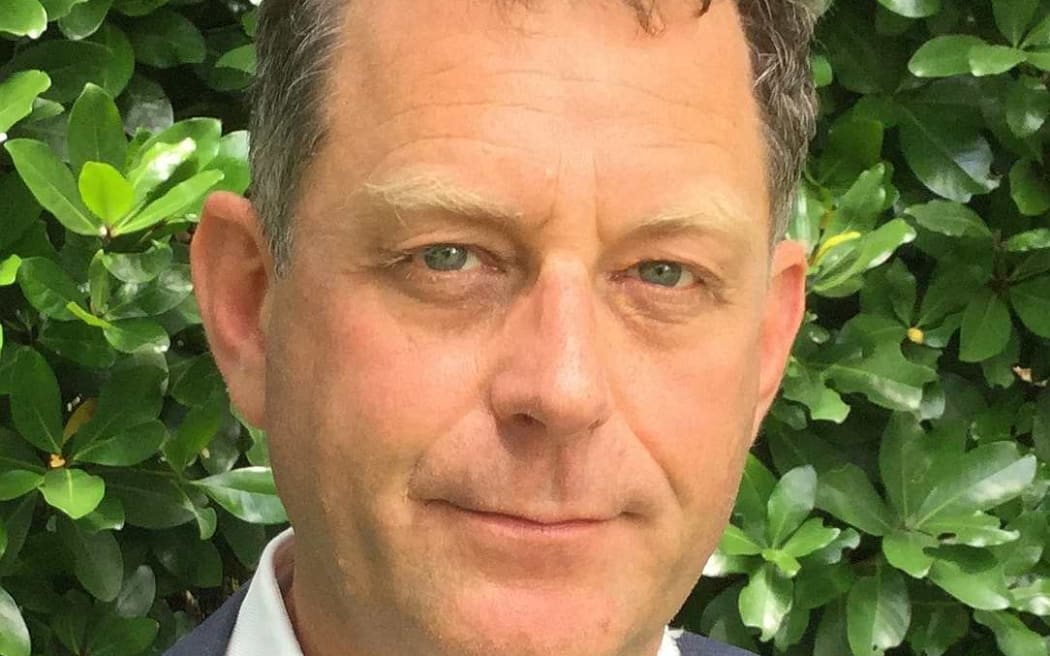 head and shoulder photo