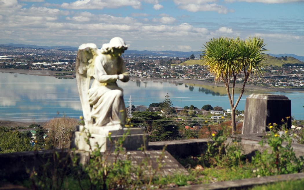 Hillsborough Cemetery
