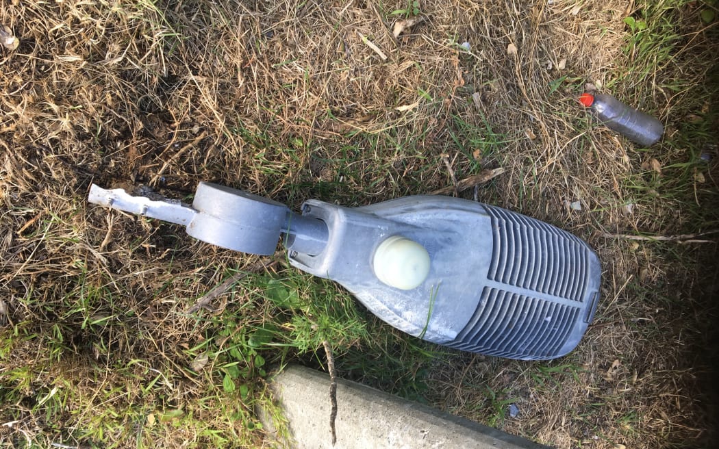 The lamp that fell at Snapper Point, Evans Bay Parade.