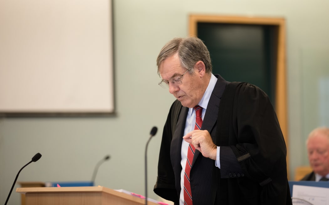 Peter's lawyer Brian Henry questioning State Services Commissioner Peter Hughes in the High Court in Auckland.