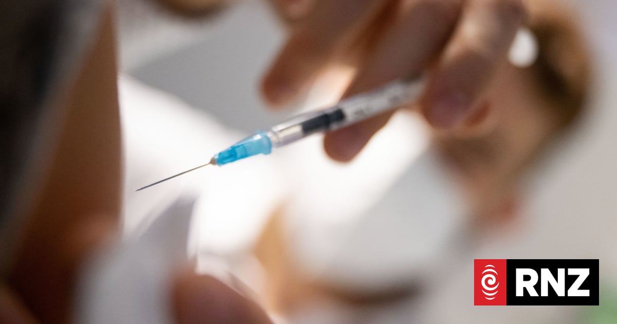 Meningitis Foundation calls for bipartisan support for free adolescent vaccination programme