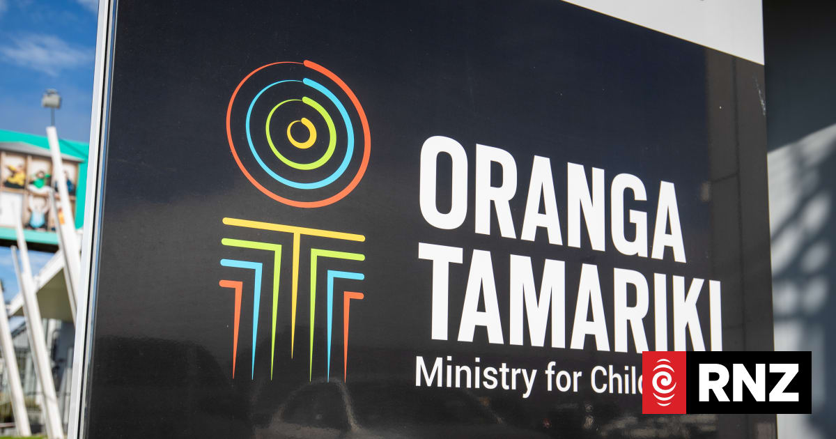 Oranga Tamariki under fire for telling police to wait six months for investigation information