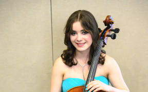 Cellist Portia Bell