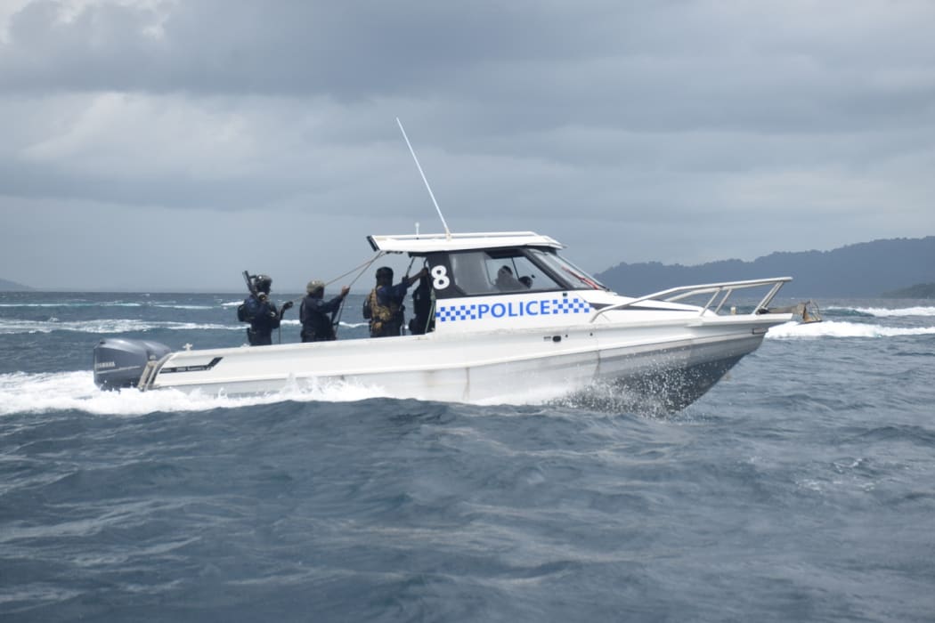 Officers of the RSIPF Police Response Team patrolling Solomon Islands side of the common border with PNG.
