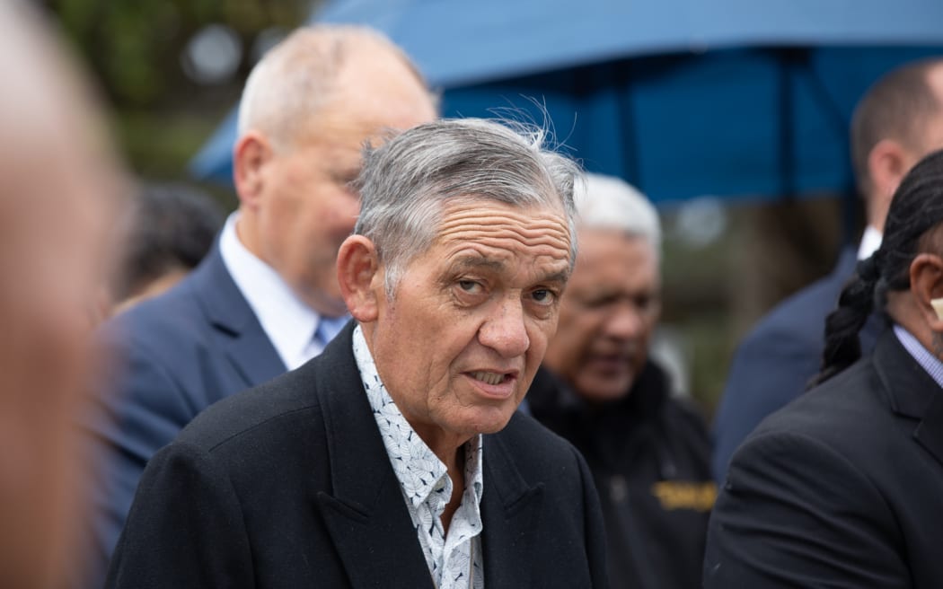 The Kiingitanga flag at Ihumātao has come down and Kiingitanga representatives say a positive resolution is expected ahead of Waitangi Day.