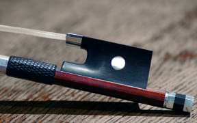 Violin bow by Gary Leahy