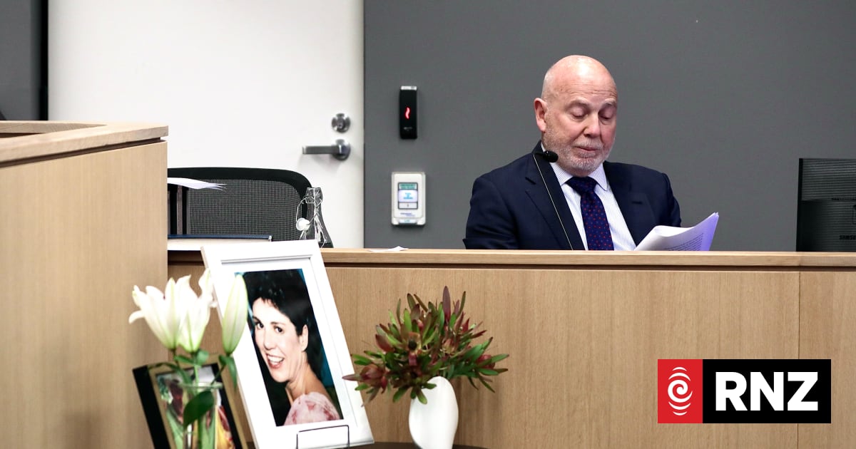 Pauline Hanna inquest: Philip Polkinghorne accused of 'pretending' during some of 111 call