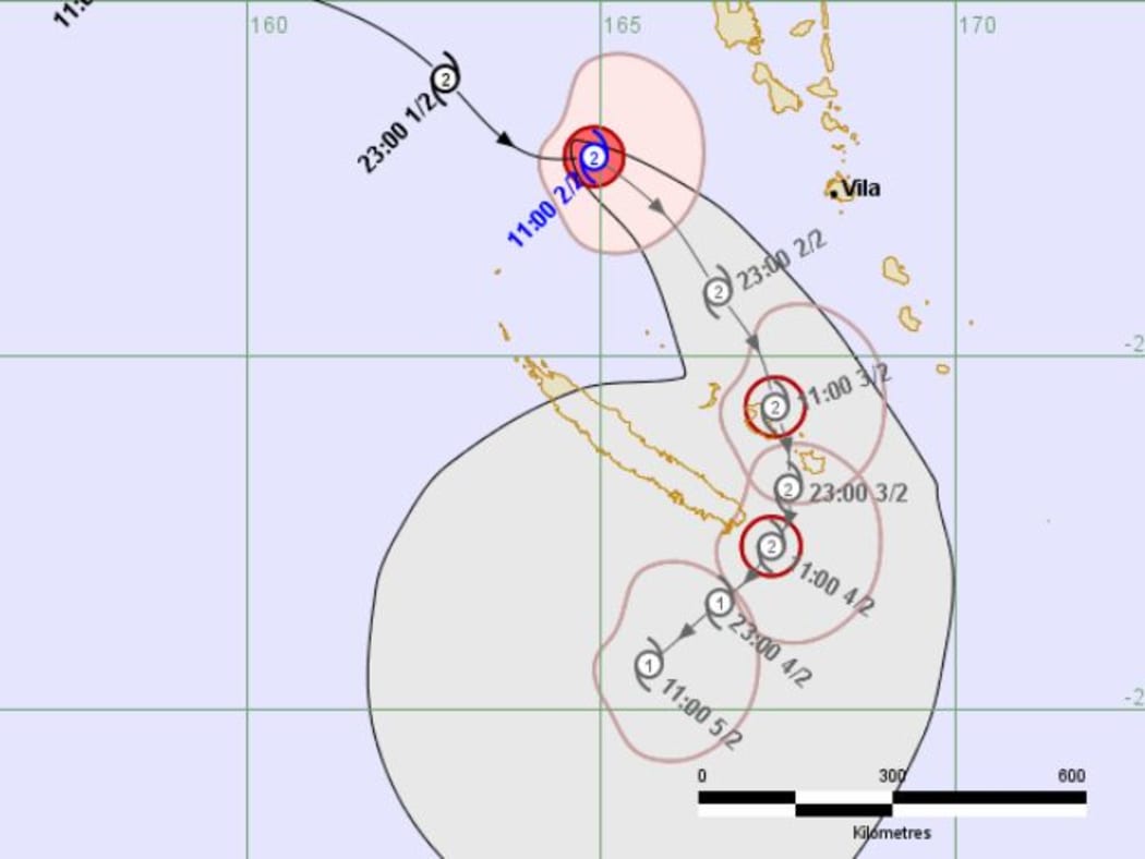 Forecase tracking map for Cyclone Lucas