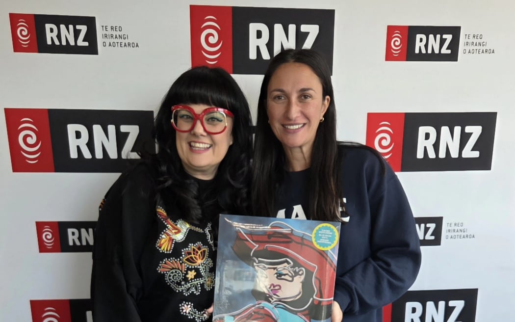 Tami Neilson and Kara Rickard