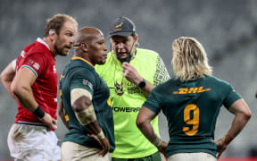 Springboks coach Rassie Erasmus talks to his players during the 2021 British & Irish Lions Tour To South Africa